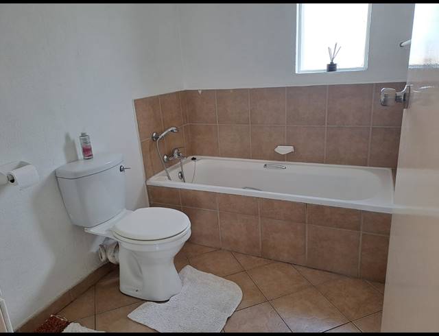 2 BEDROOM APARTMENT FOR SALE IN DALPARK EXT 1
